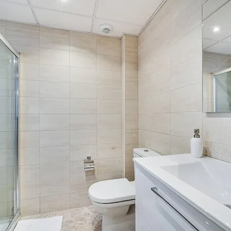 New Cozy Three Bedrooms Duplex In Naranjos Marbella